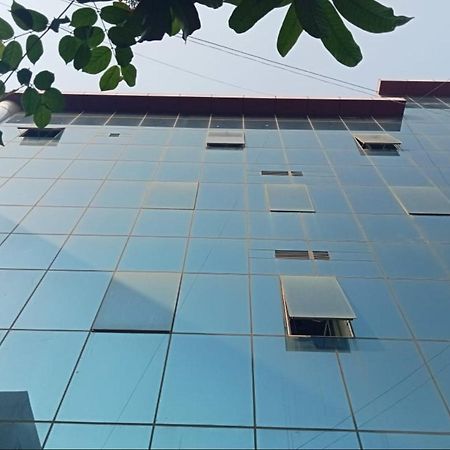 Hotel Amenda International New Delhi Exterior photo